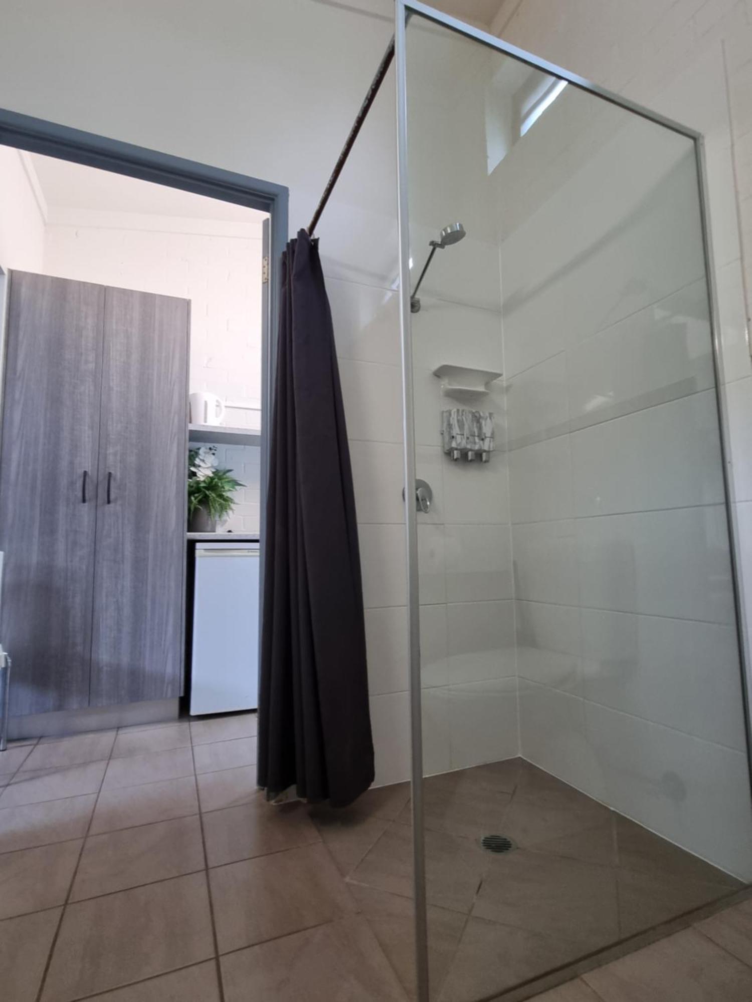 Y Motels Yarraman Екстериор снимка