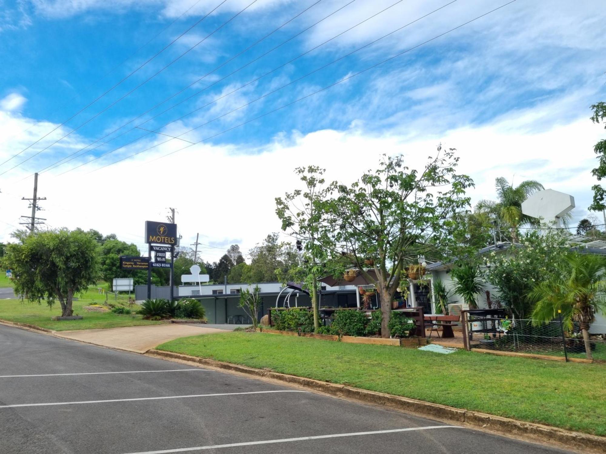 Y Motels Yarraman Екстериор снимка